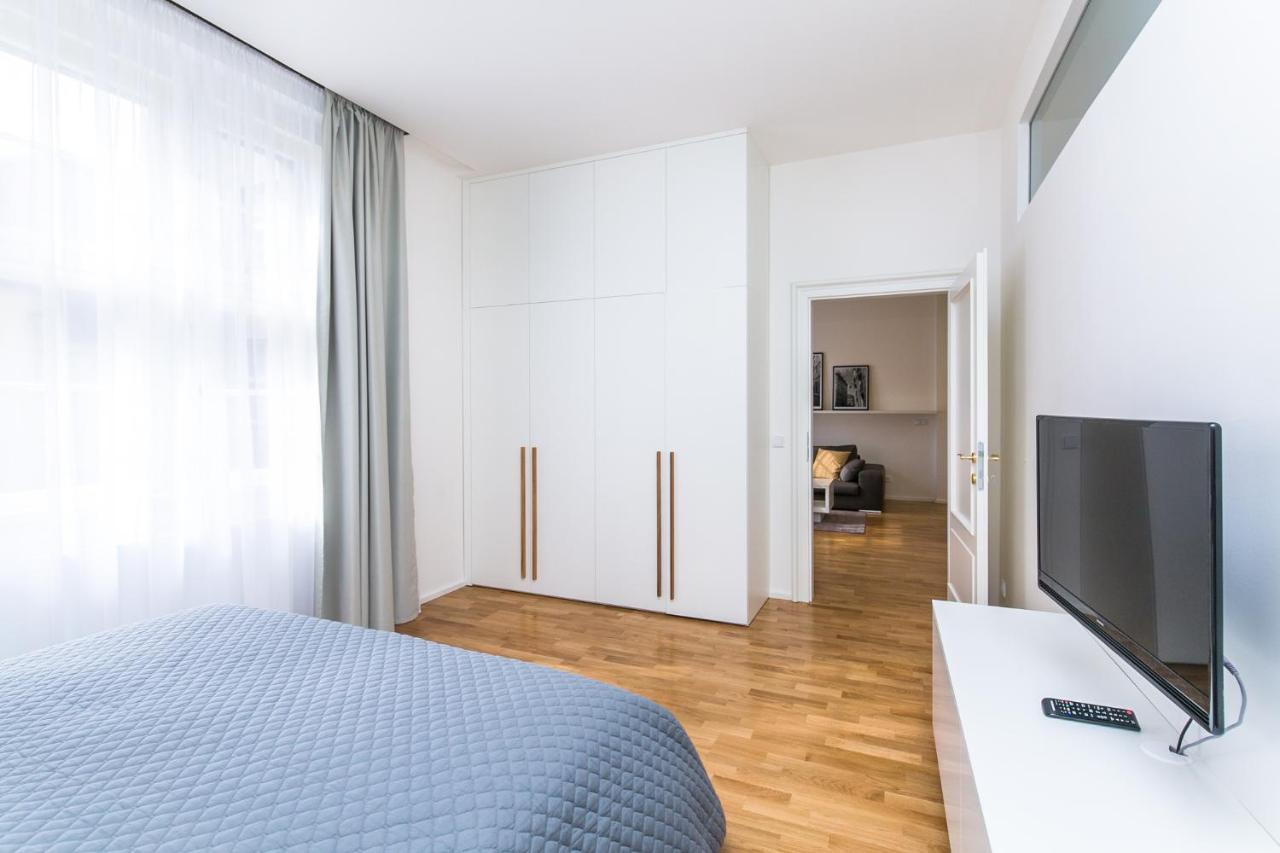 Top Location Old Town Brand New 2Bd Apartment Prague Luaran gambar